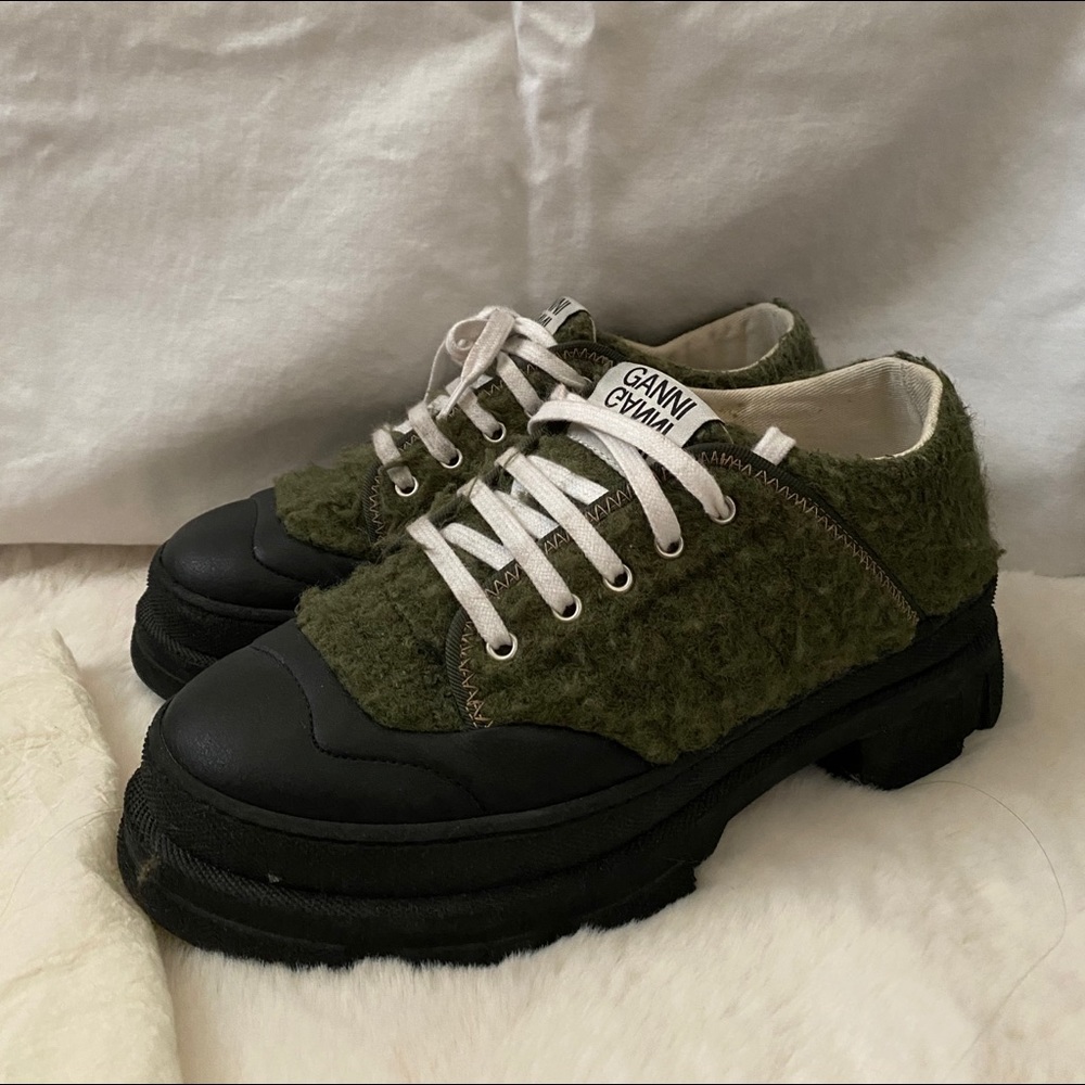 Khaki Hybrid Woolly Sneakers In Green